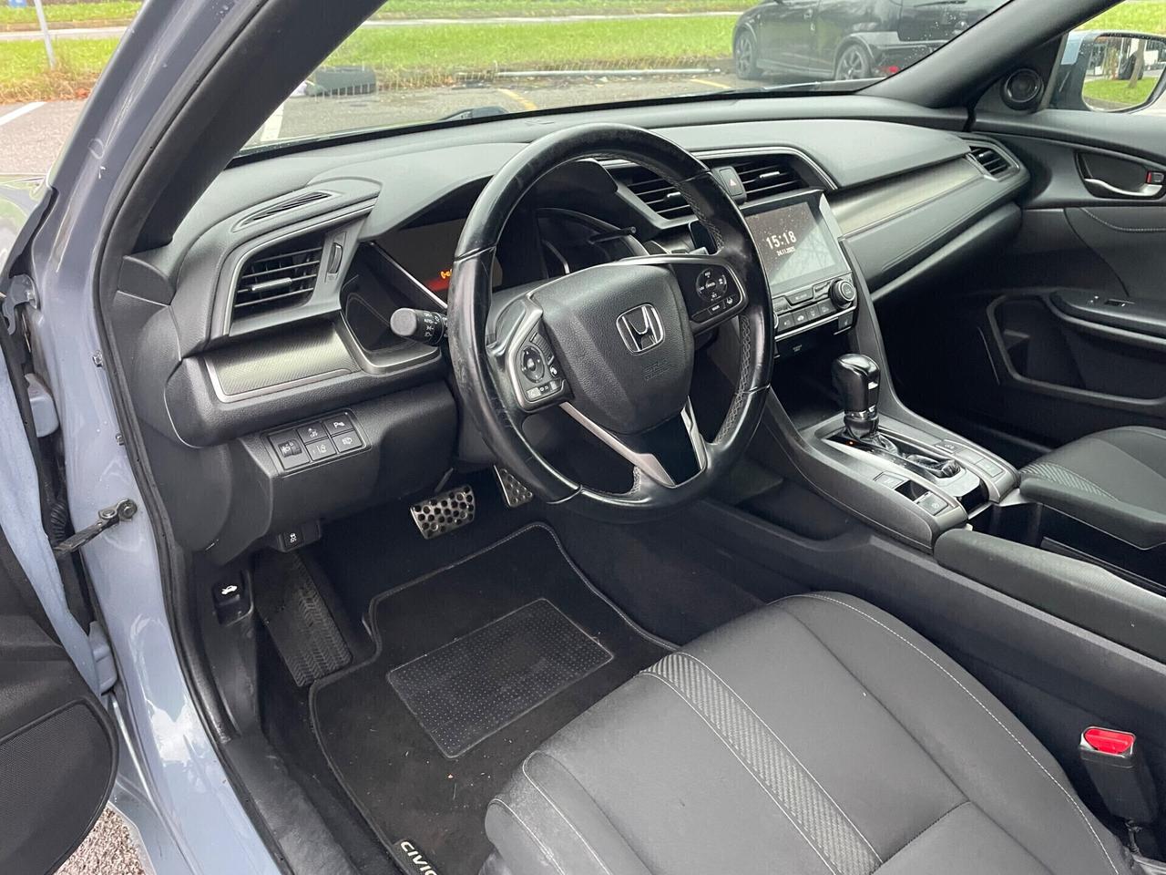 Honda Civic 1.0T 5 porte*Automatik*Neopatentati*Navi*