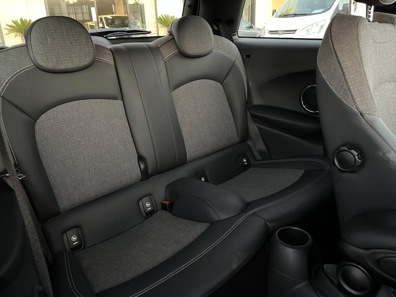 Mini 1.5 Cooper D 116CV 3p AUTOMATICA