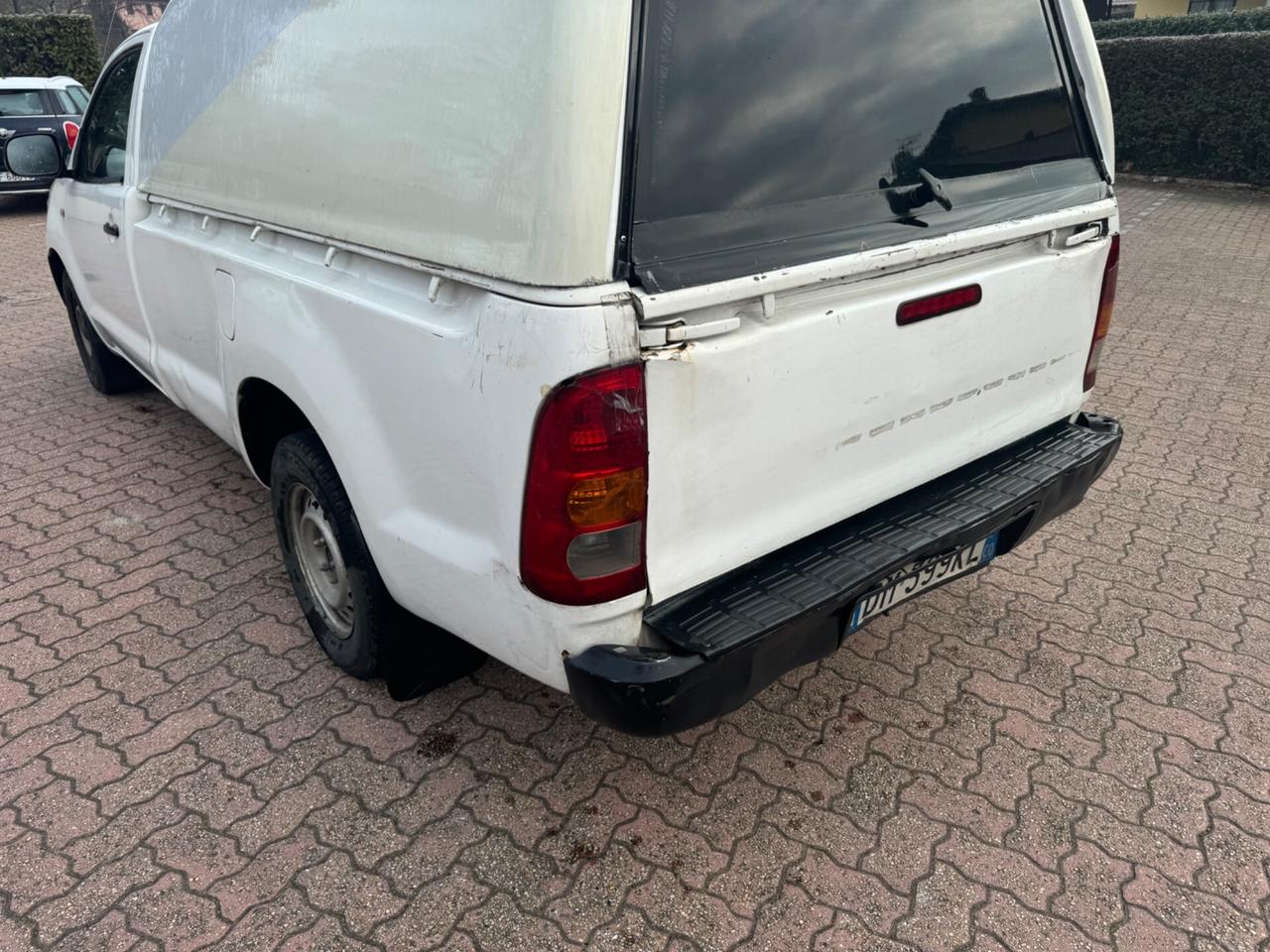 Toyota Hilux 2.5 D-4D 2WD 2p. Pick-up