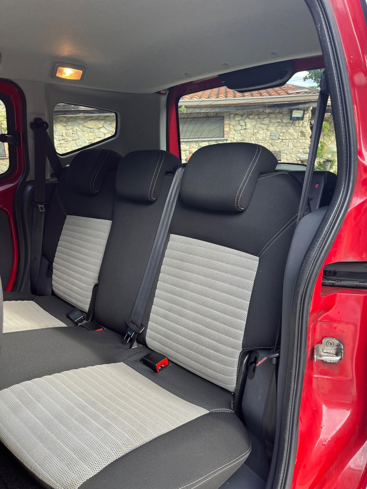 Fiat Qubo 1.3 MJT EURO4 4x2 Trekking PARI AL NUOVI