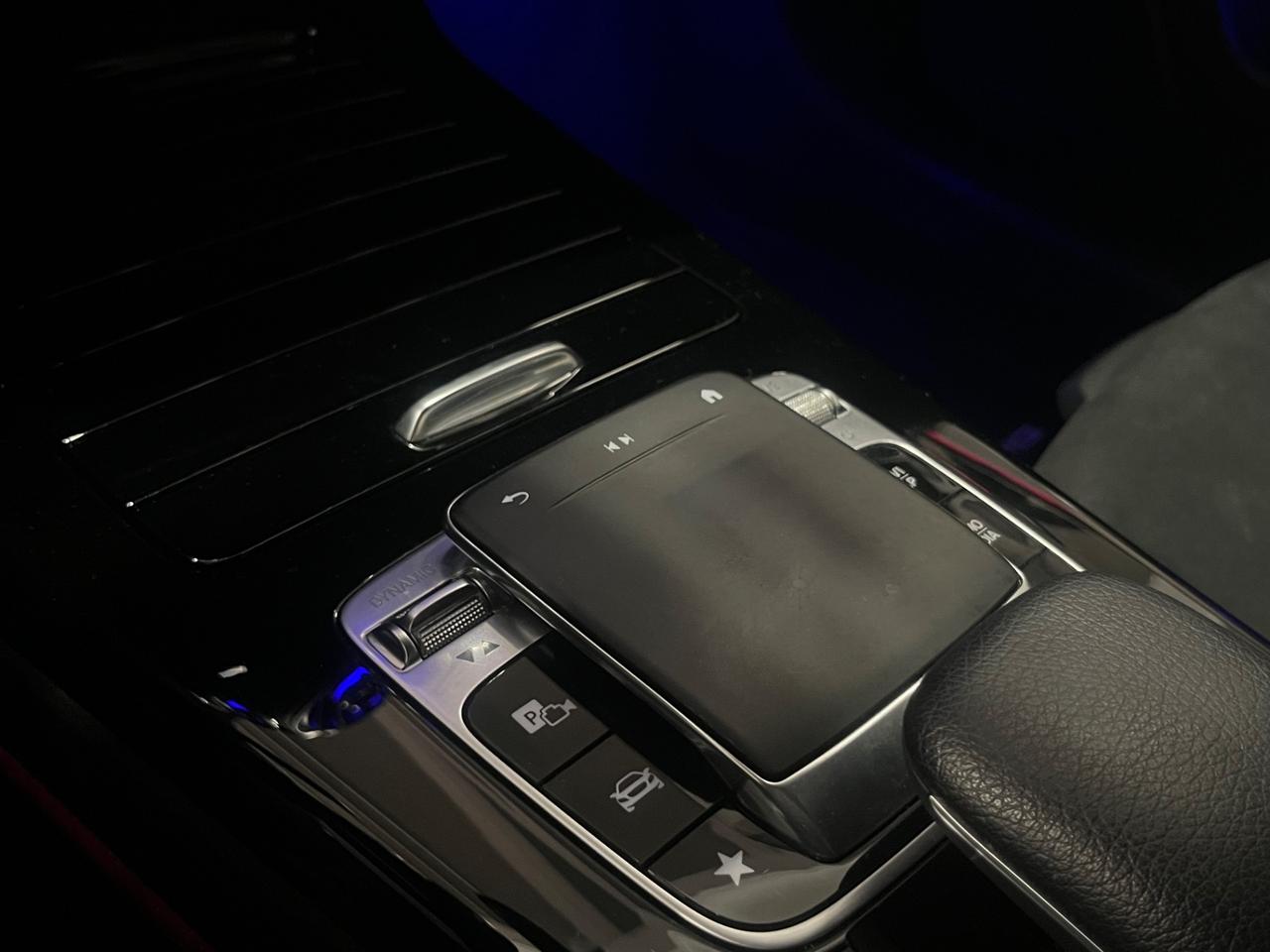 Mercedes-benz A 200 Automatic Premium Amg Sedan