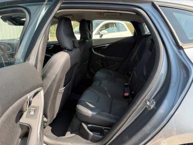 Volvo V40 D2 Business Plus Omologata Autocarro 5 Posti