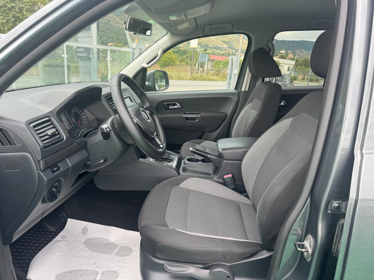 Volkswagen Amarok 3.0 V6 TDI 4MOTION BMT permanente aut. DC Highline