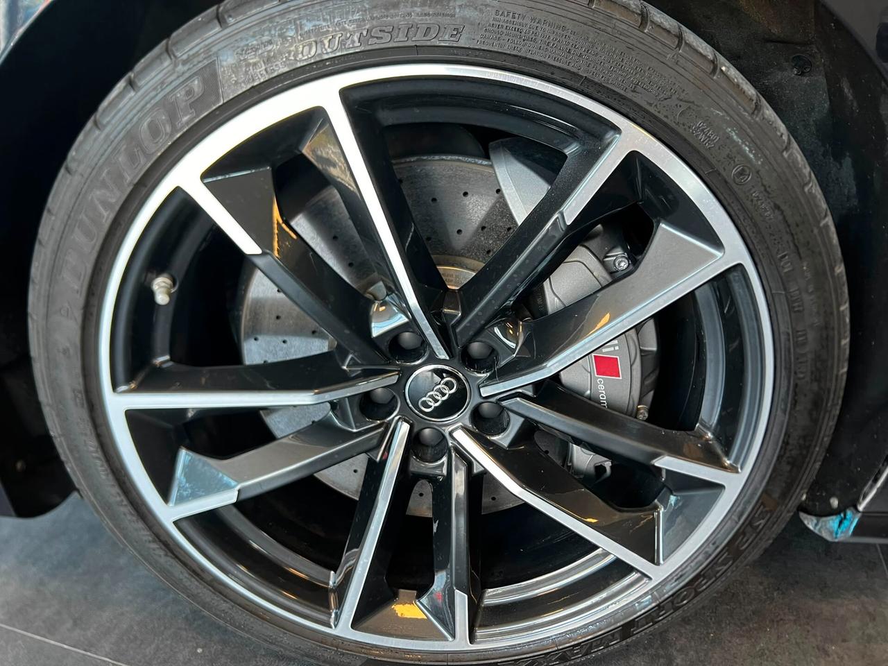 Audi A8 S8 4.0 TFSI quattro tiptronic plus