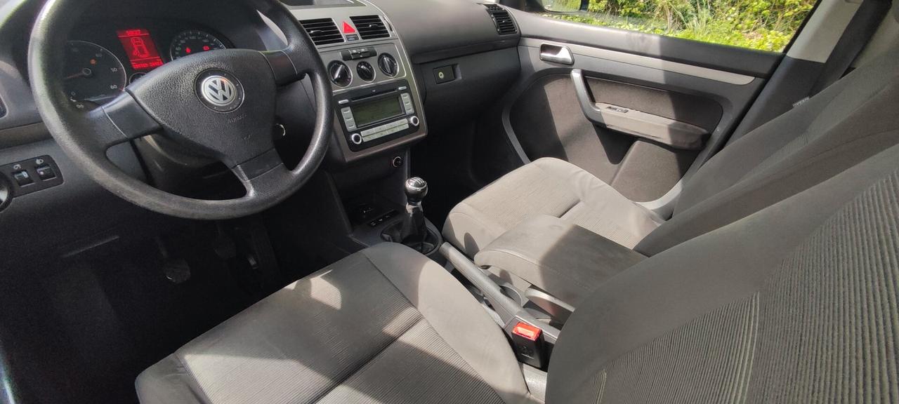 Volkswagen Touran 1.9 TDI 105CV Trendline / 7 posti