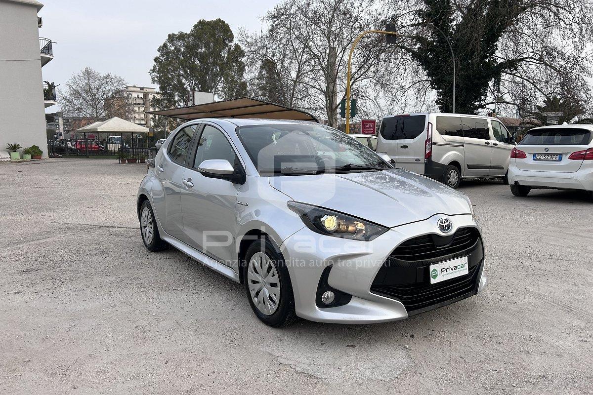 TOYOTA Yaris 1.5 Hybrid 5 porte Business