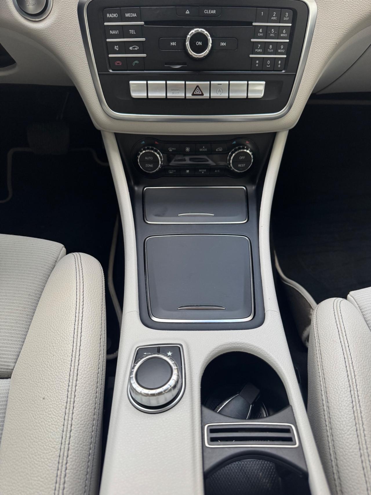 Mercedes-benz GLA 180 d Automatic Premium