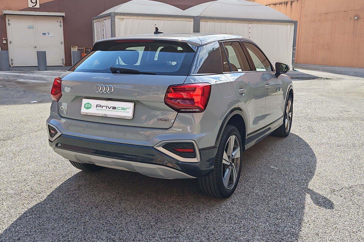 AUDI Q2 35 TDI quattro S tronic Business Advanced