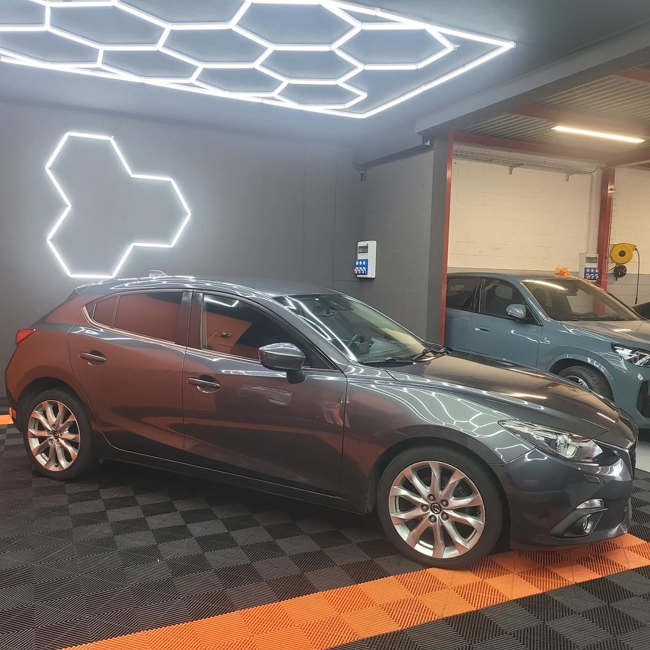 Mazda 3 Mazda3 2.2 Skyactiv-D Exceed