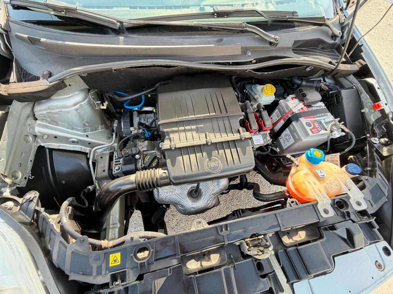Fiat Grande Punto 1.2 benzina 5 porte 63.645 km