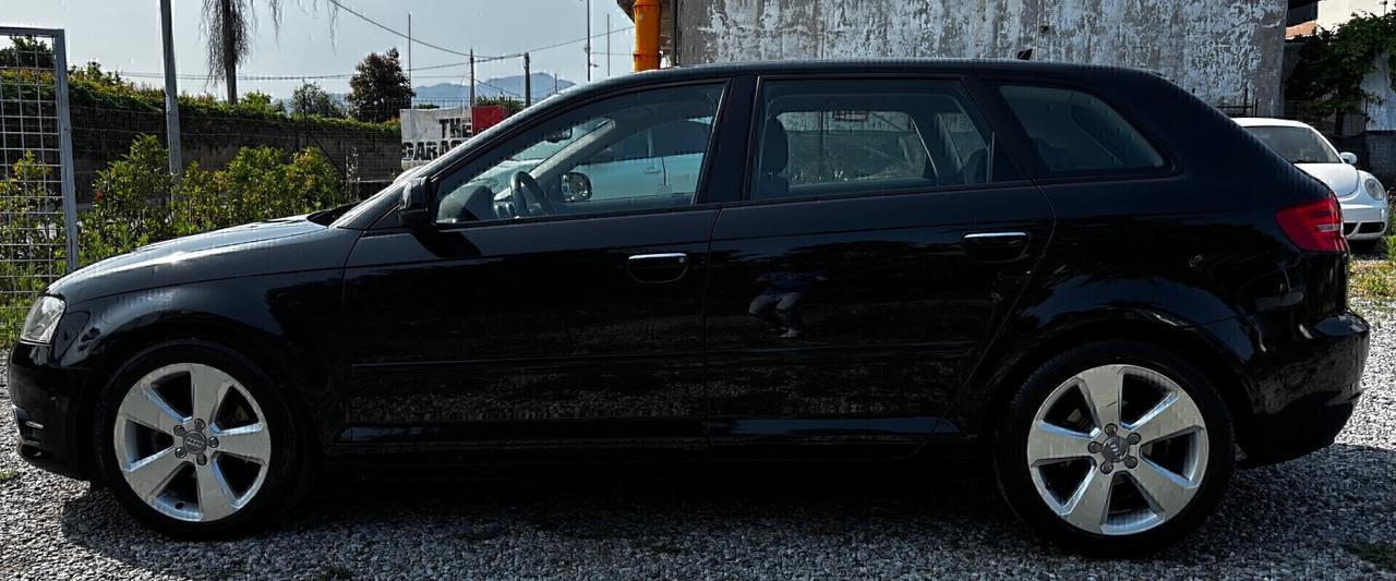 Audi A3 SPB 1.6 TDI 105 CV CR Ambition