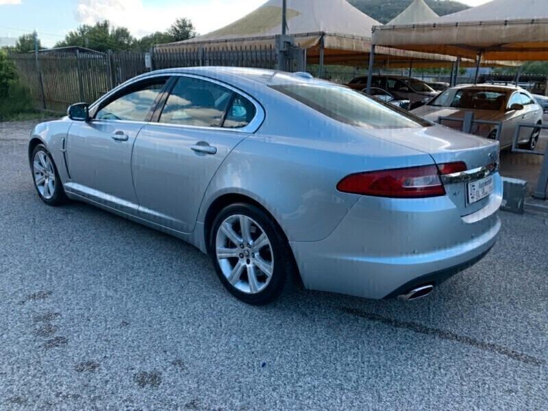 Jaguar XF 3.0 D V6 Premium Luxury