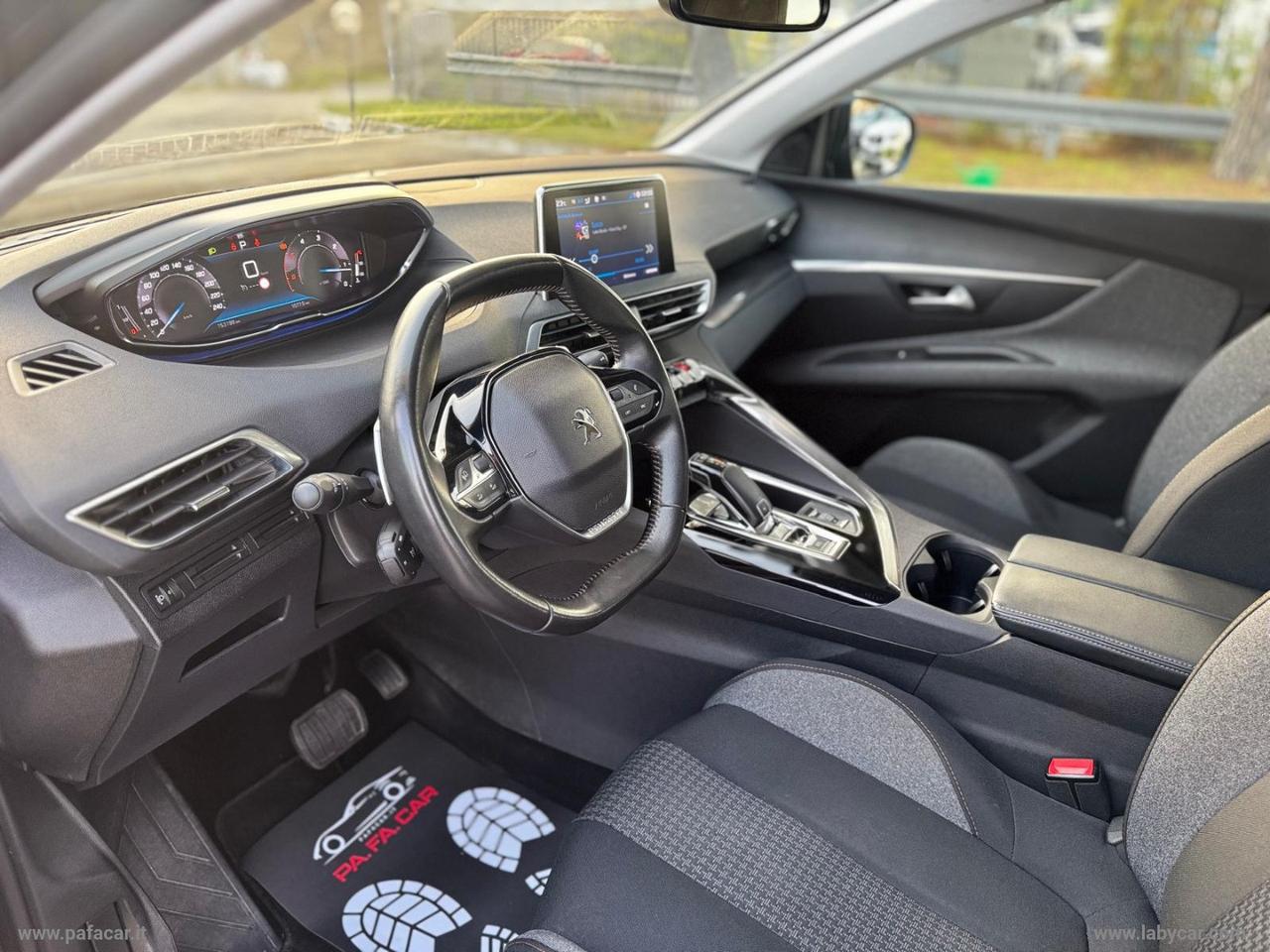 PEUGEOT 3008 BlueHDi 130 S&S EAT8 Allure