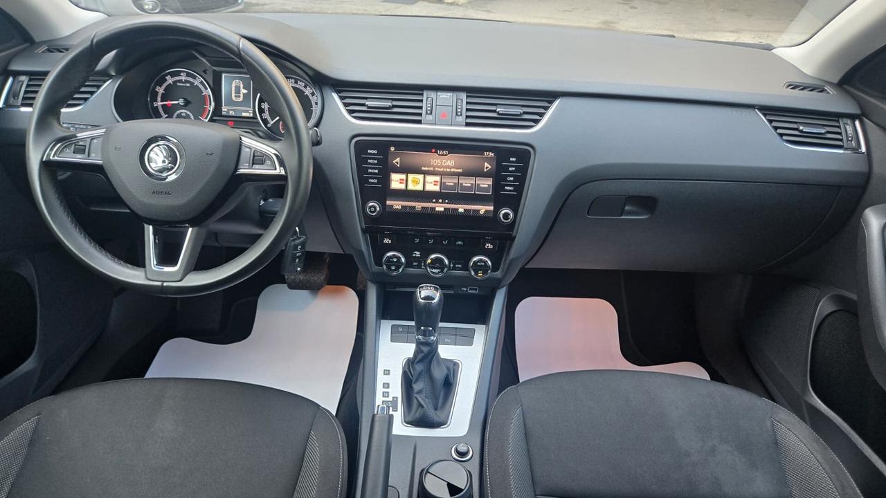 Skoda Octavia 1.5 DSG Wagon Executive G-Tec Metano