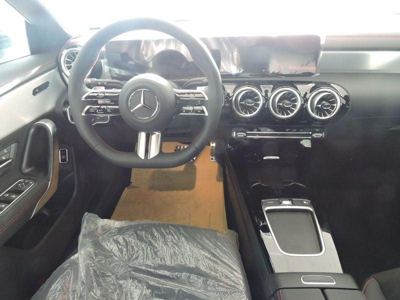 Mercedes-Benz CLA S.Brake CLA 180 Automatic Shooting Brake AMG Line Advanced Plus KM ZERO