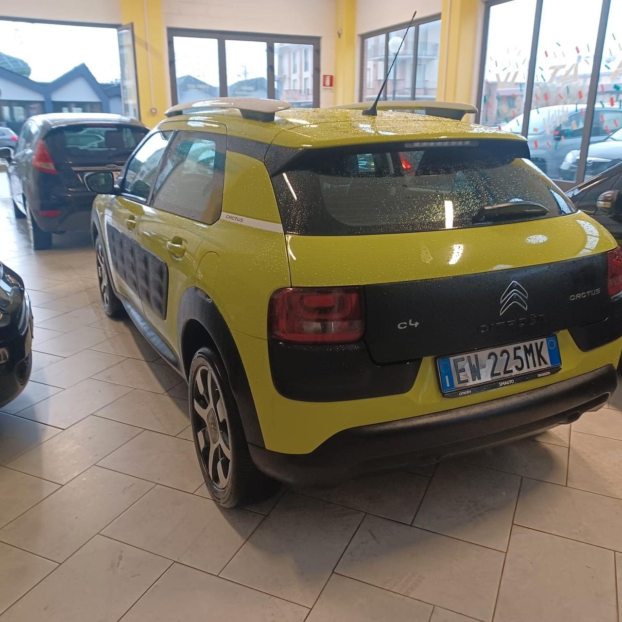 FULL OPTIONAL C4 CACTUS 1.2 NEOPATENTATI