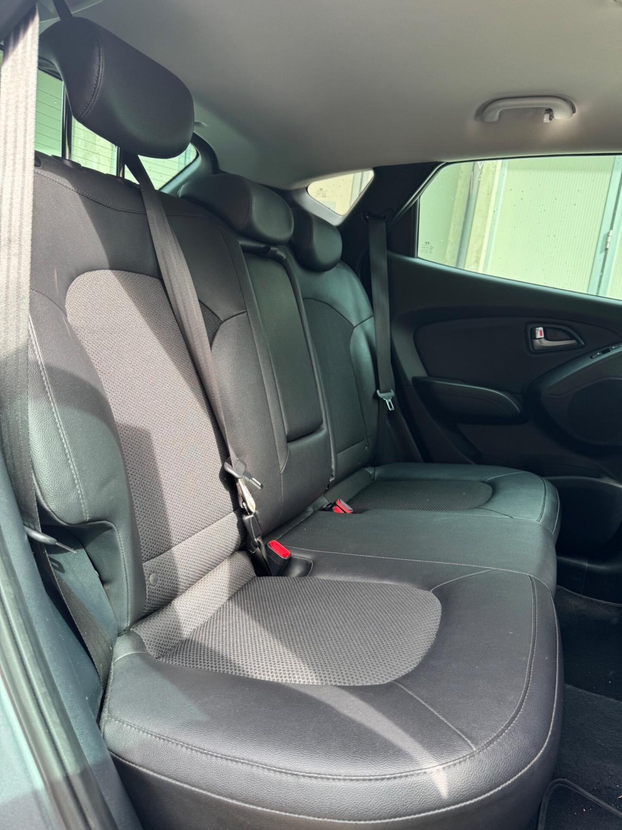 Hyundai ix35 1.7 CRDi 2WD Xpossible – 78.000 km – Grigio