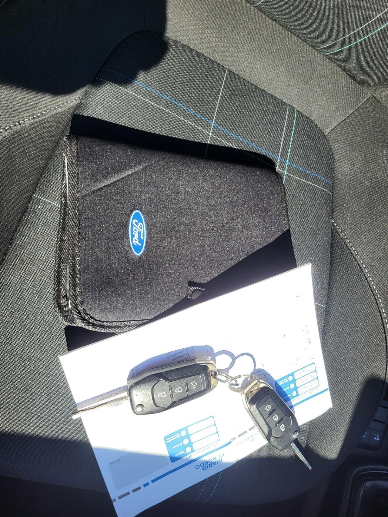 FORD FIESTA 1,1-FOTO REVISIONE-UNICA PROPRIETARIA