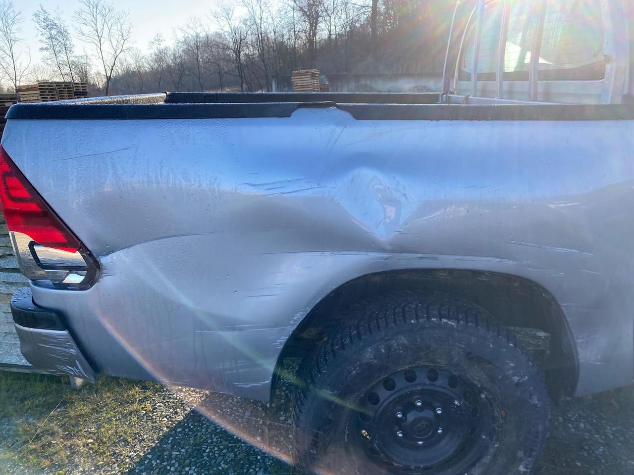 Toyota Hilux 2.4 d-4d 4x2 Hilux my16