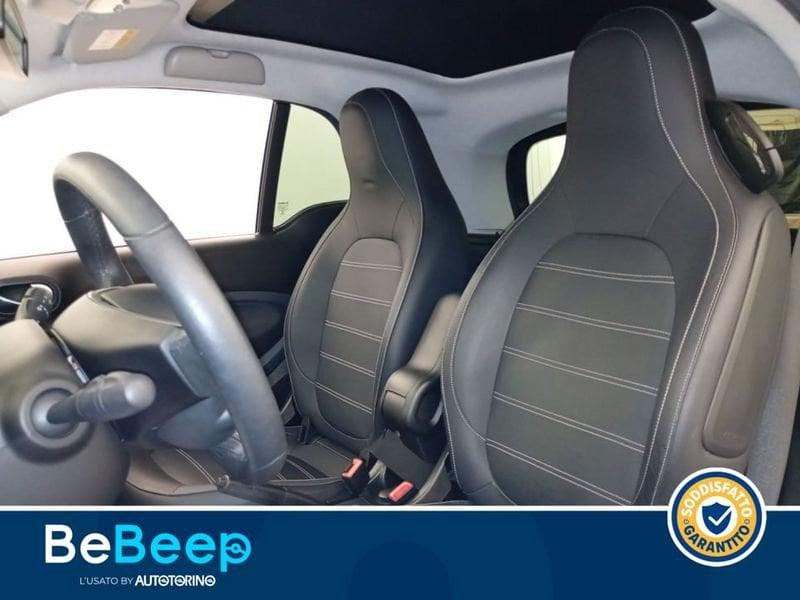 smart fortwo EQ RACINGREY 22KW