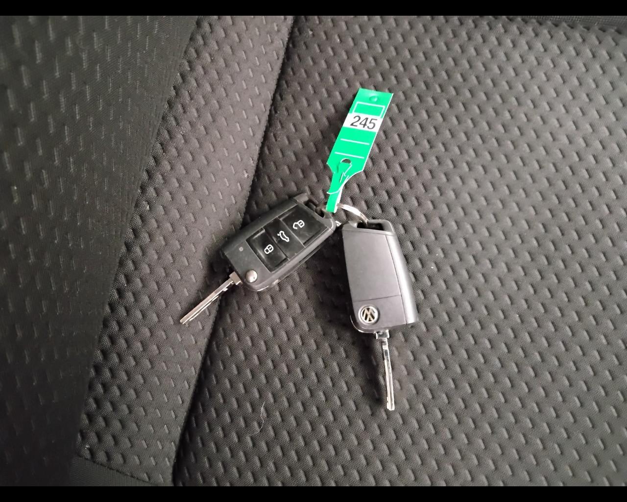 VOLKSWAGEN Polo VI 2017 - Polo 5p 1.6 tdi Comfortline 95cv dsg