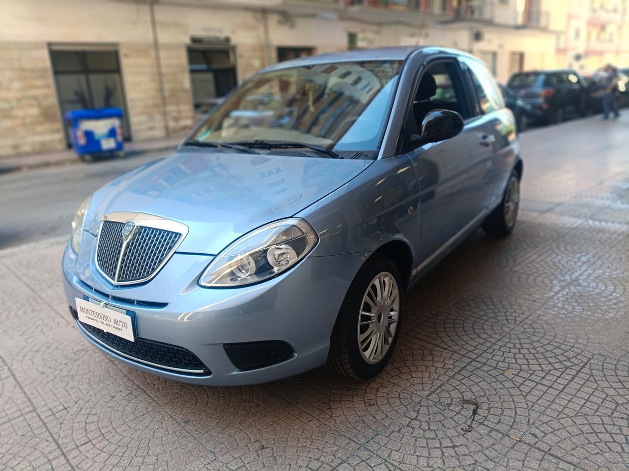 LANCIA YPSILON -IMPECCABILE-NEOPATENTATI-Euro4690-