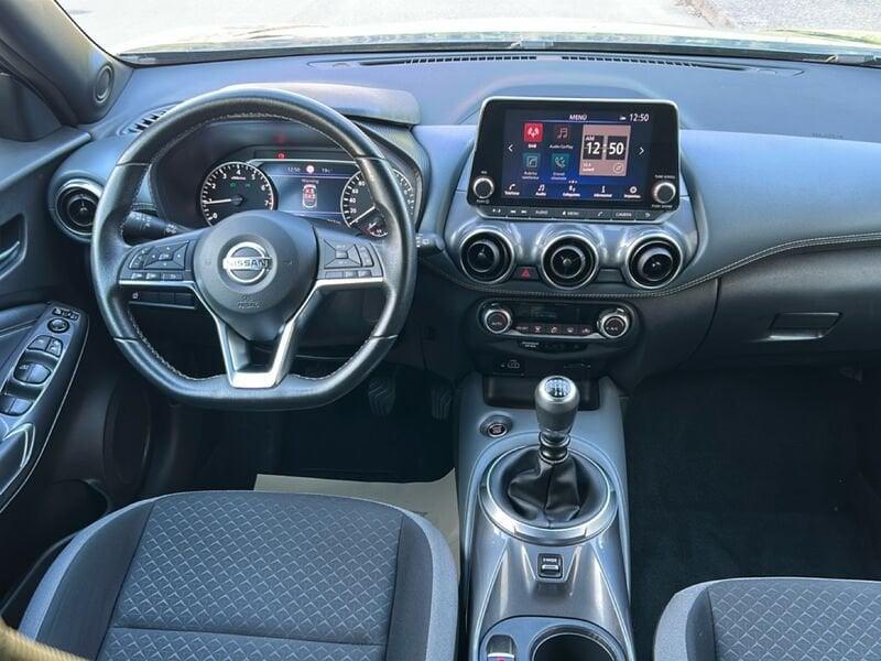 Nissan Juke 1.0 DIG-T 114 Business Dct