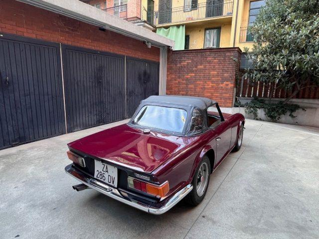 TRIUMPH TR6 P.I.