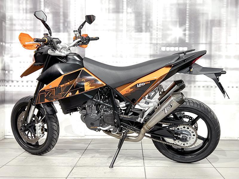 KTM 690 Supermoto LC4