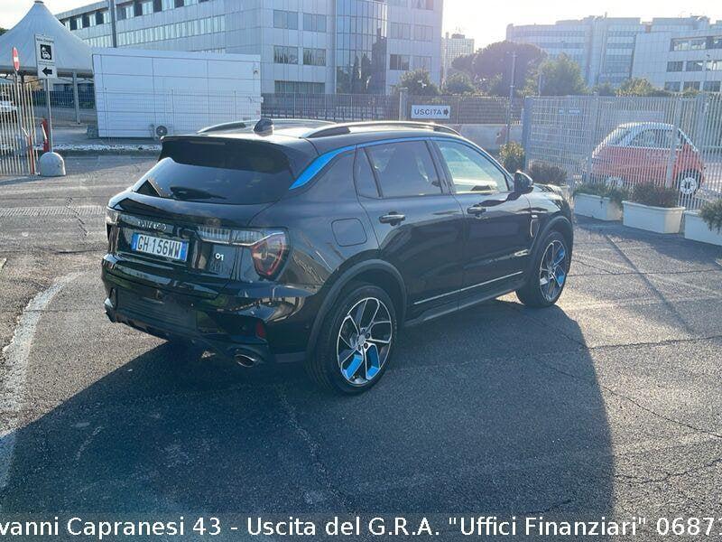 Lynk & Co 01 01 PHEV