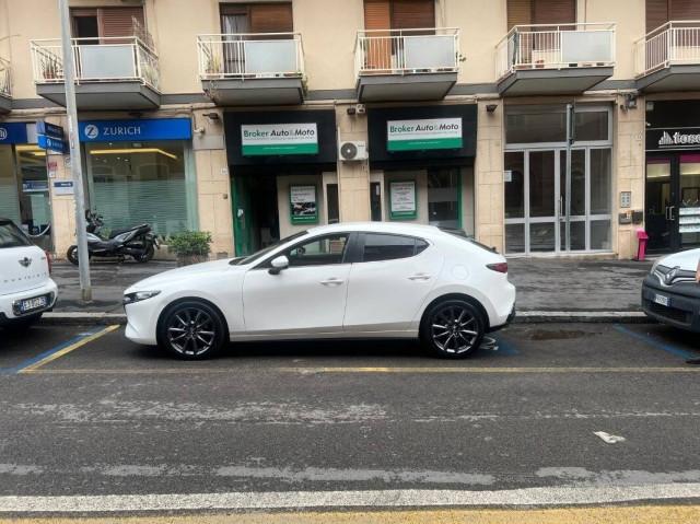 Mazda Mazda3 2.0 m-hybrid Exclusive 150cv