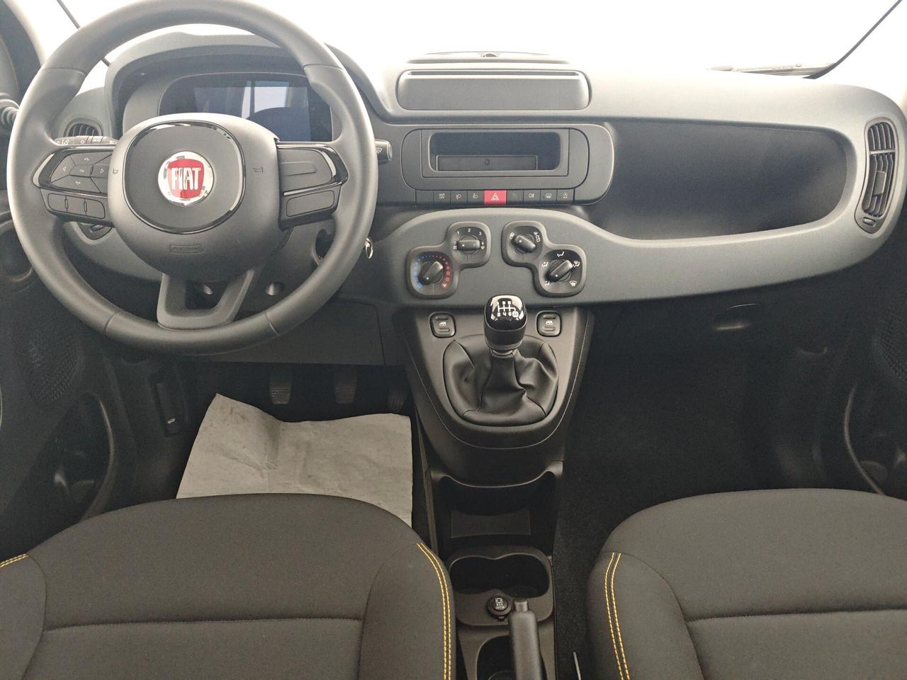 FIAT PANDINA 1.0 HYBRID PREZZO PROMO 13.990,00 TUA A € 173,00 X 120 MESI 0 ANTICIPO 0 MAXI RATA