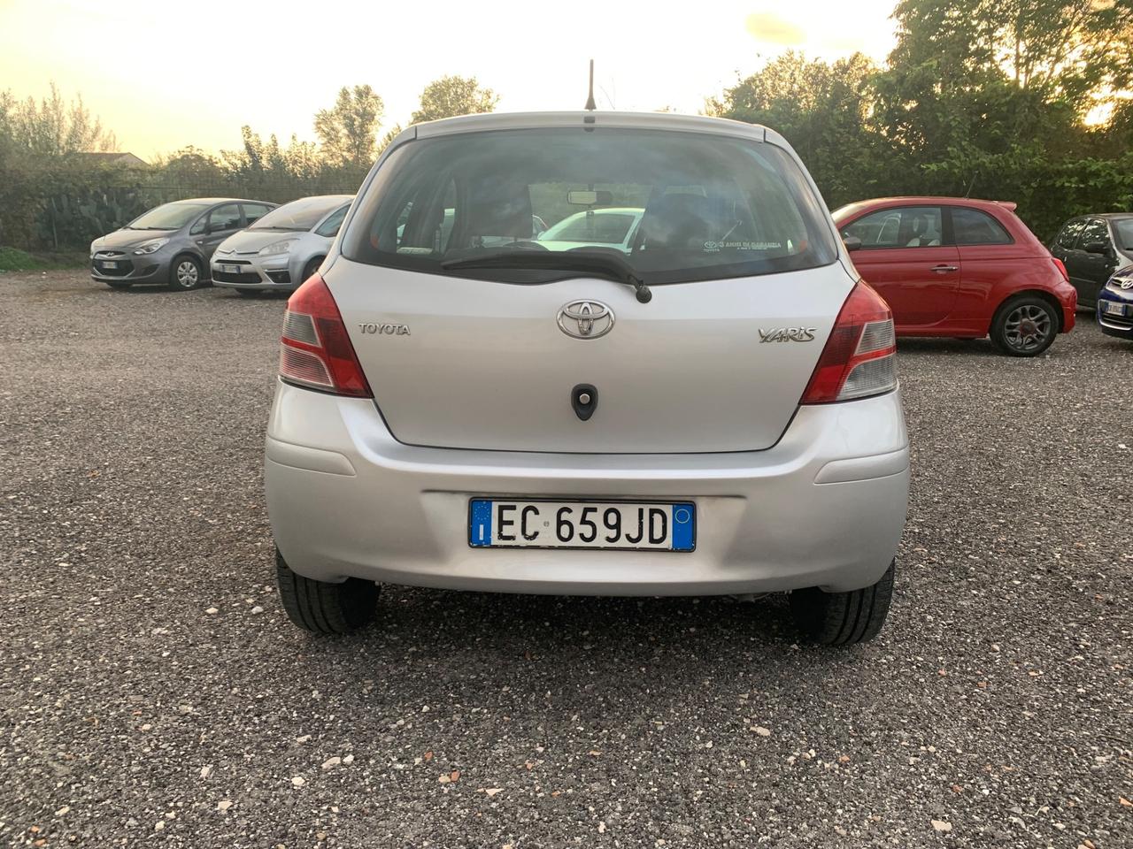Toyota Yaris 1.0 69cv 5p - 2010