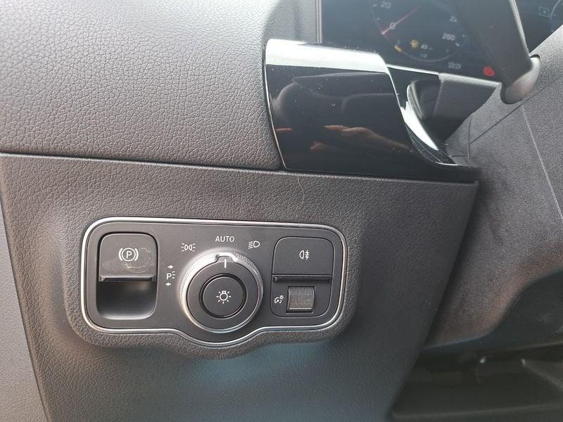 Mercedes-Benz GLA GLA 200 d Advanced Plus auto