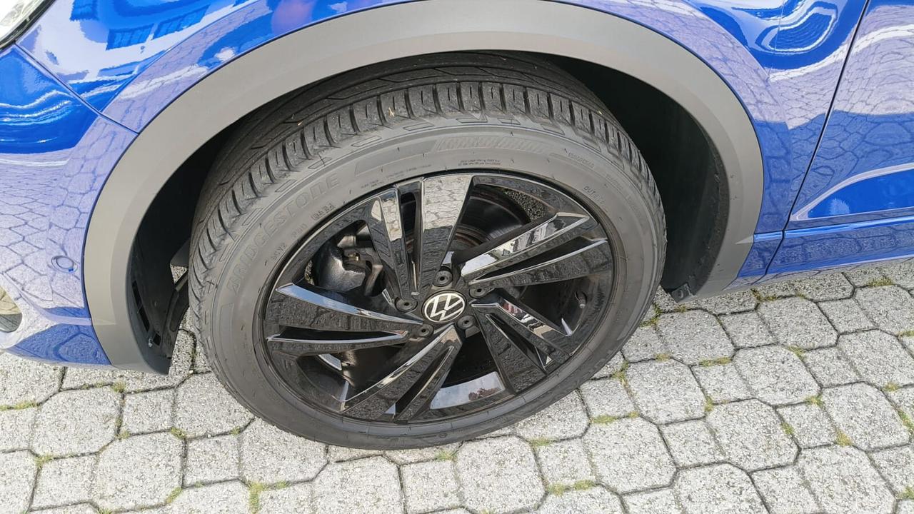 VOLKSWAGEN T-ROC 2.0 TDI 150CV 4MOTION R-LINE 4X4 4WD
