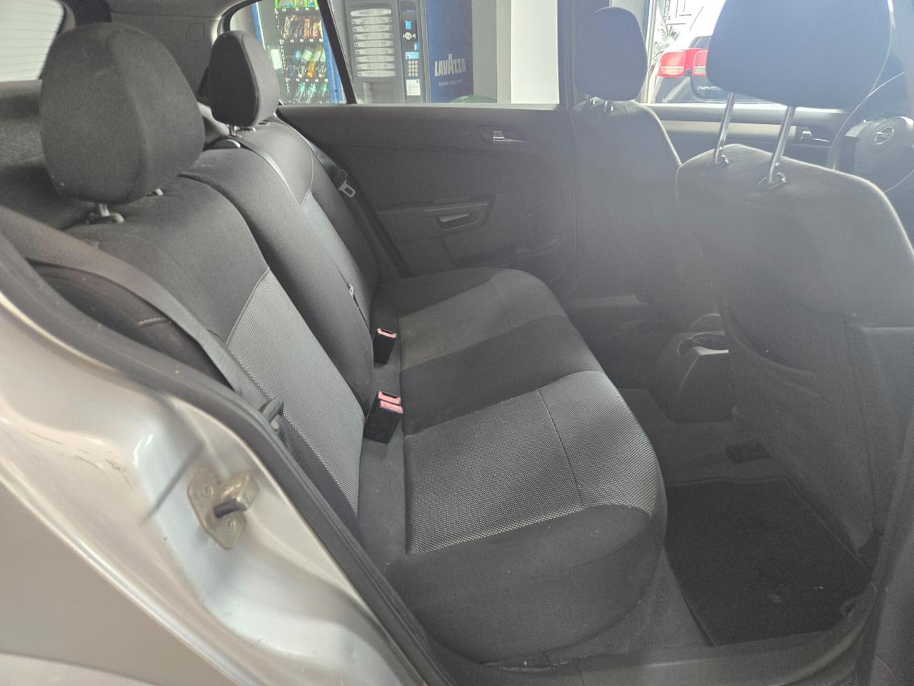 Opel Astra 1.7 CDTI 110CV ecoFLEX 5 porte Enjoy
