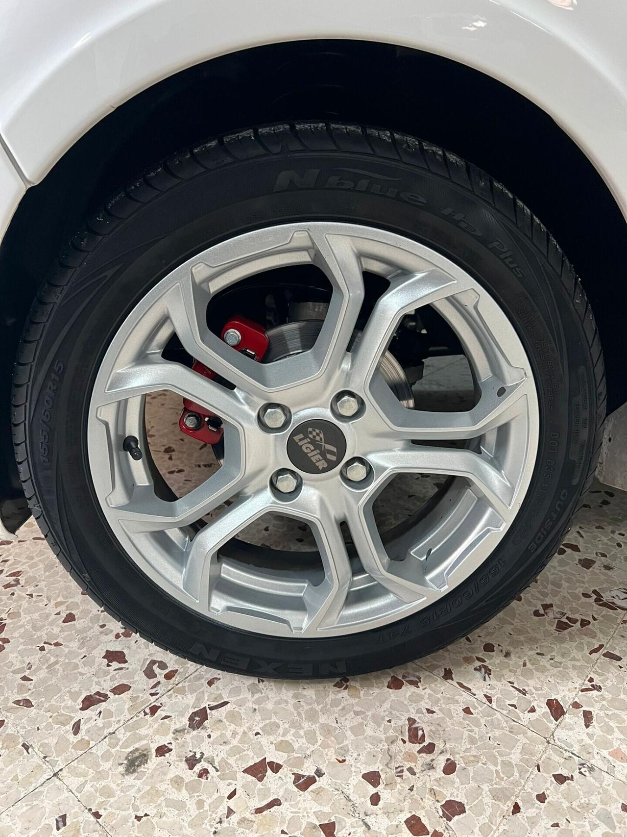 Ligier JS JS50 Progress Young B&W