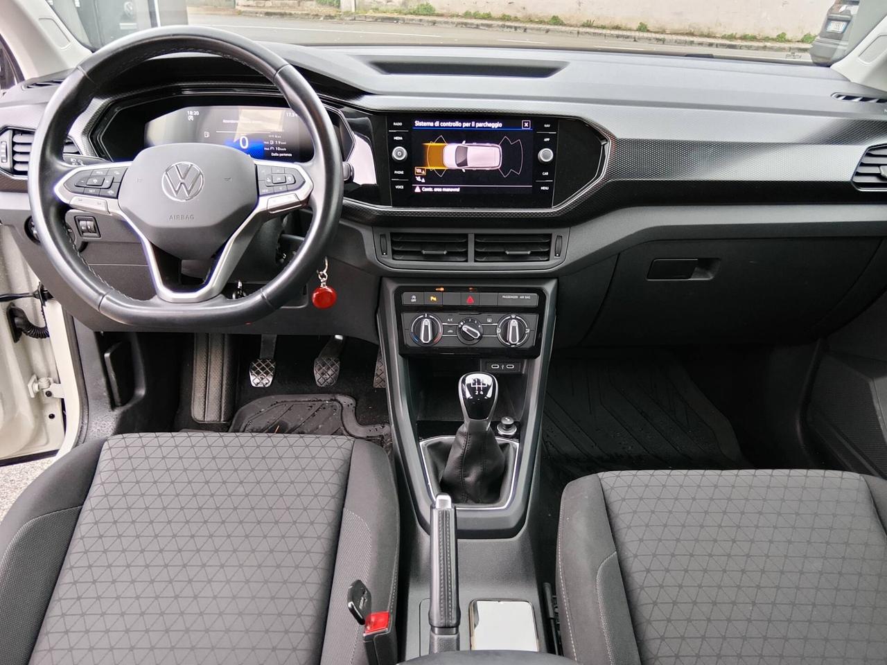 Volkswagen T-Cross 18 MILA KM!
