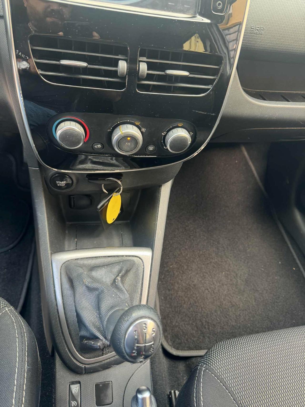 Renault Clio Anno 2015 1.5 Diesel 55kw
