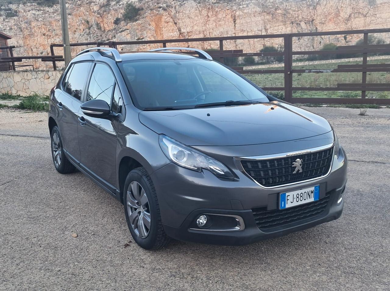 Peugeot 2008 BlueHDi Active 100 cv (Iva Esposta)