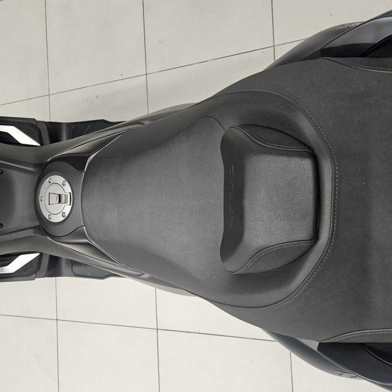 Yamaha T-Max 560 - 2024