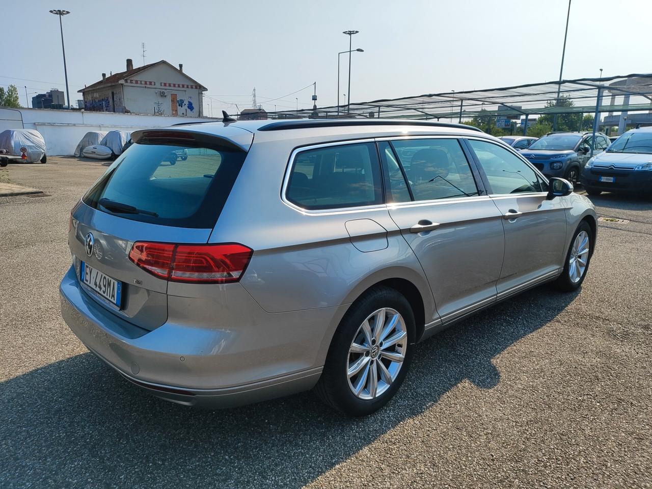 Volkswagen Passat Variant Businessline 1.6 TDI BlueMotion Technology