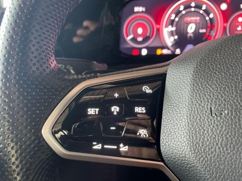 Volkswagen Golf 2.0 tsi GTI 245cv dsg