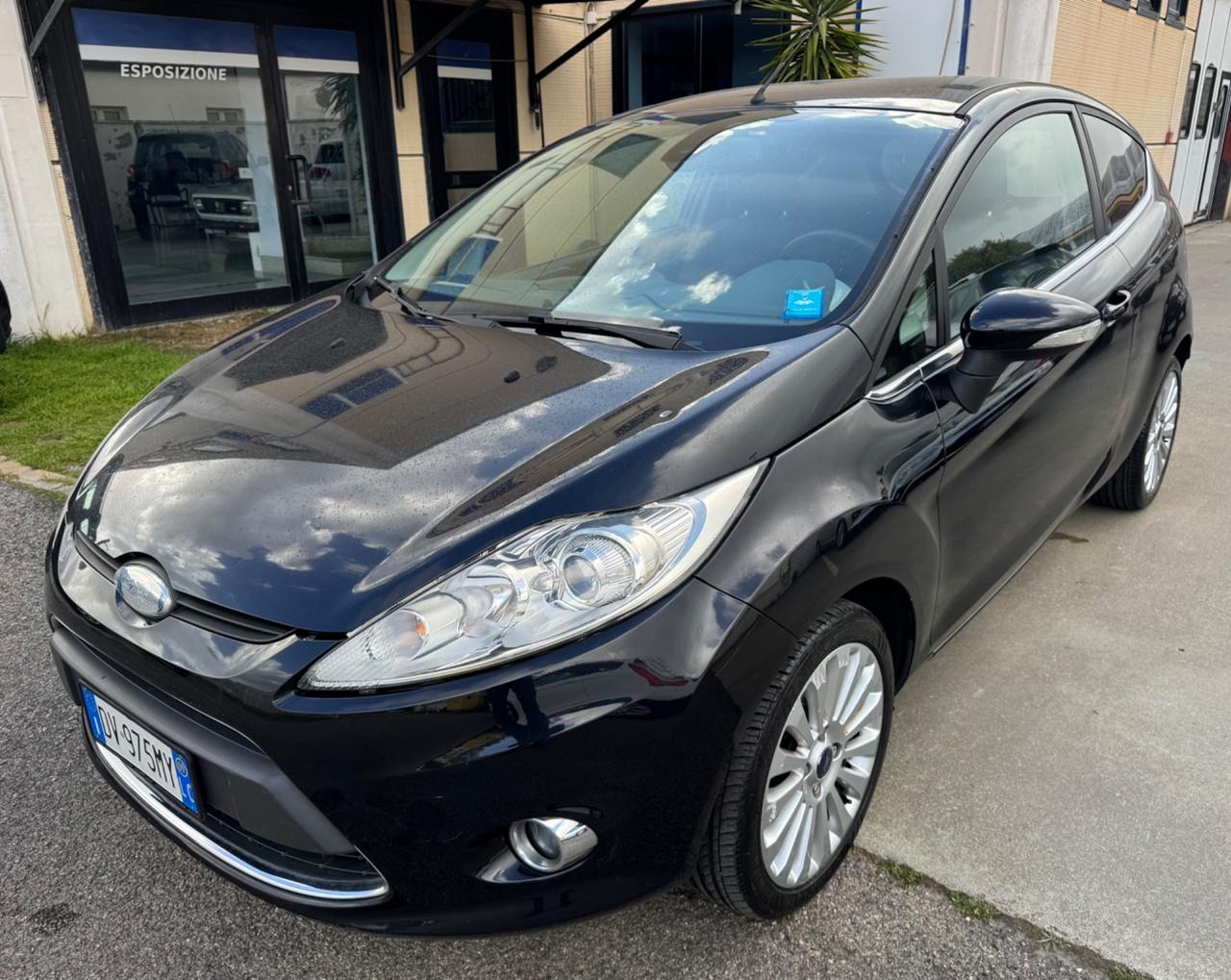Ford Fiesta 1.4 TDCi Titanium -SOLO 98.000 KM-