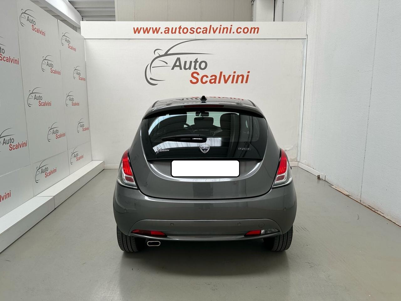 Lancia Ypsilon 1.0 FireFly 5 porte S&S Hybryd Gold