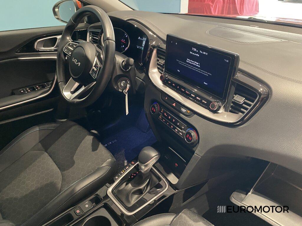 Kia Xceed 1.6 CRDi MHEV Business DCT
