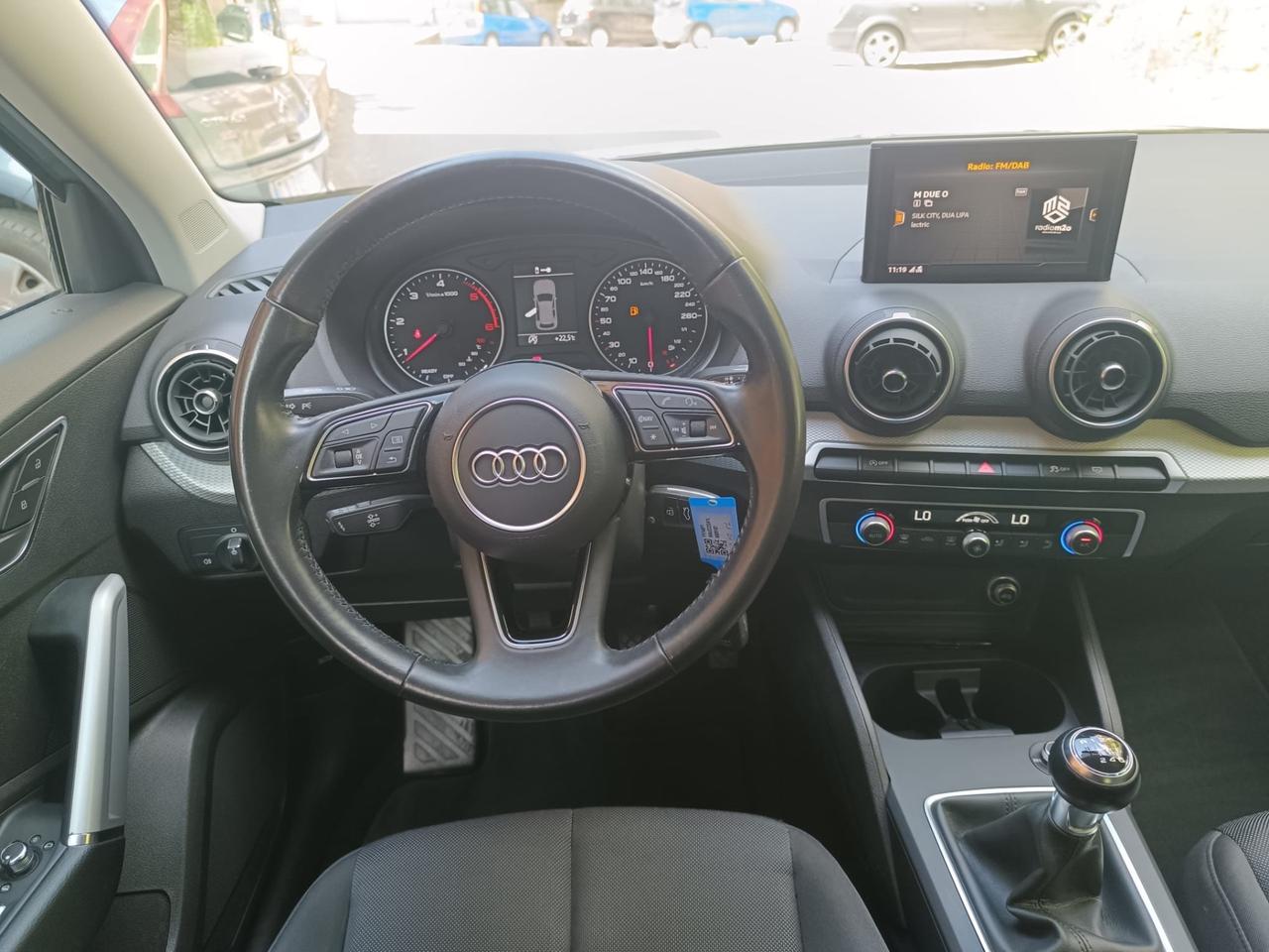 Audi Q2 30 TDI Business