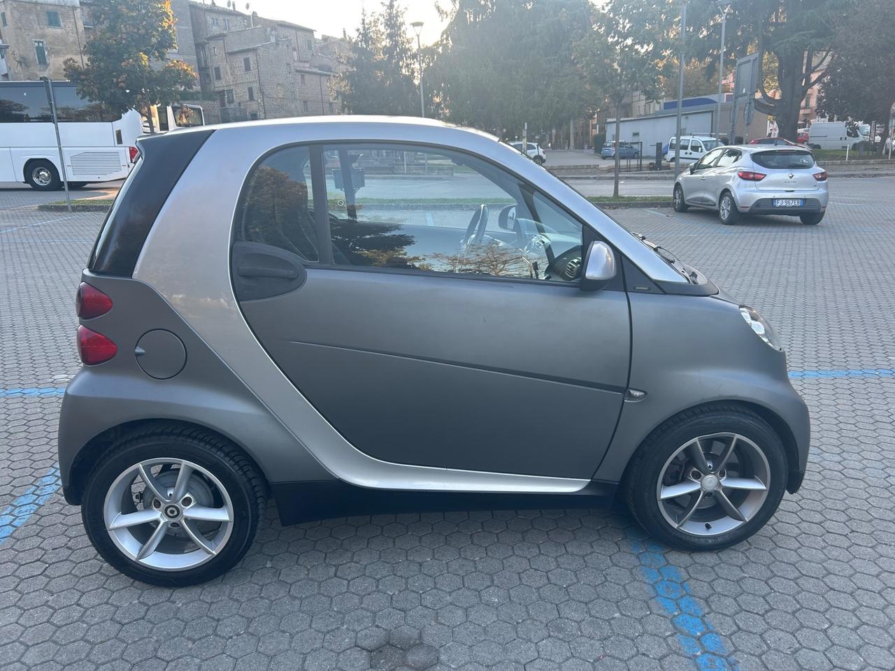 Smart ForTwo 1000 52 kW coupé passion
