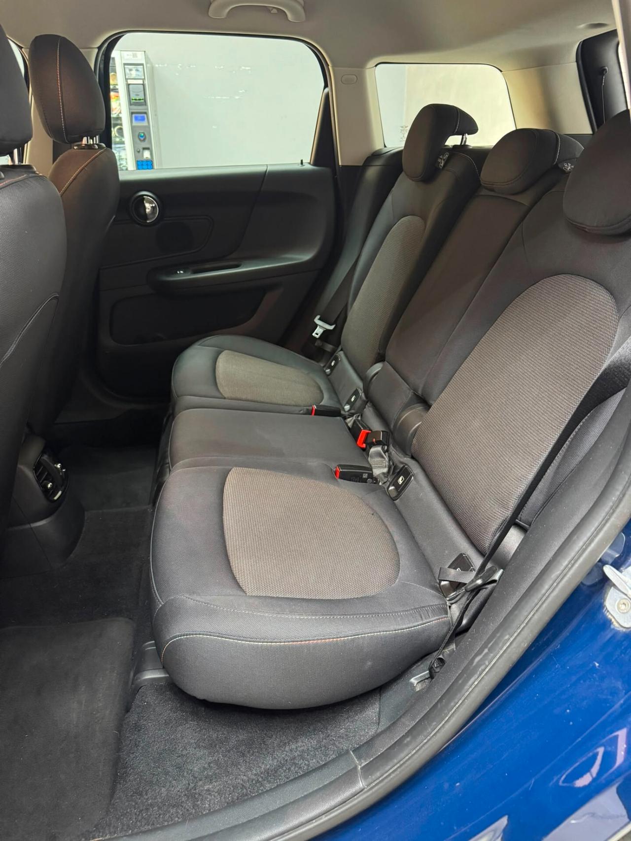 Mini One Countryman 1.5 Hype