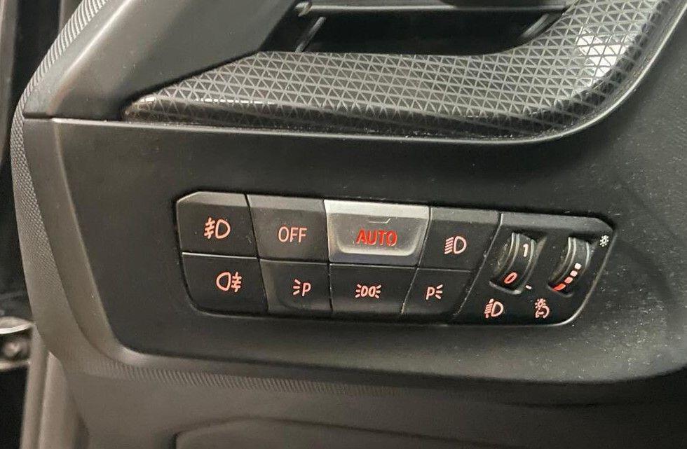 Bmw 118i 5p. Sport Automatica.